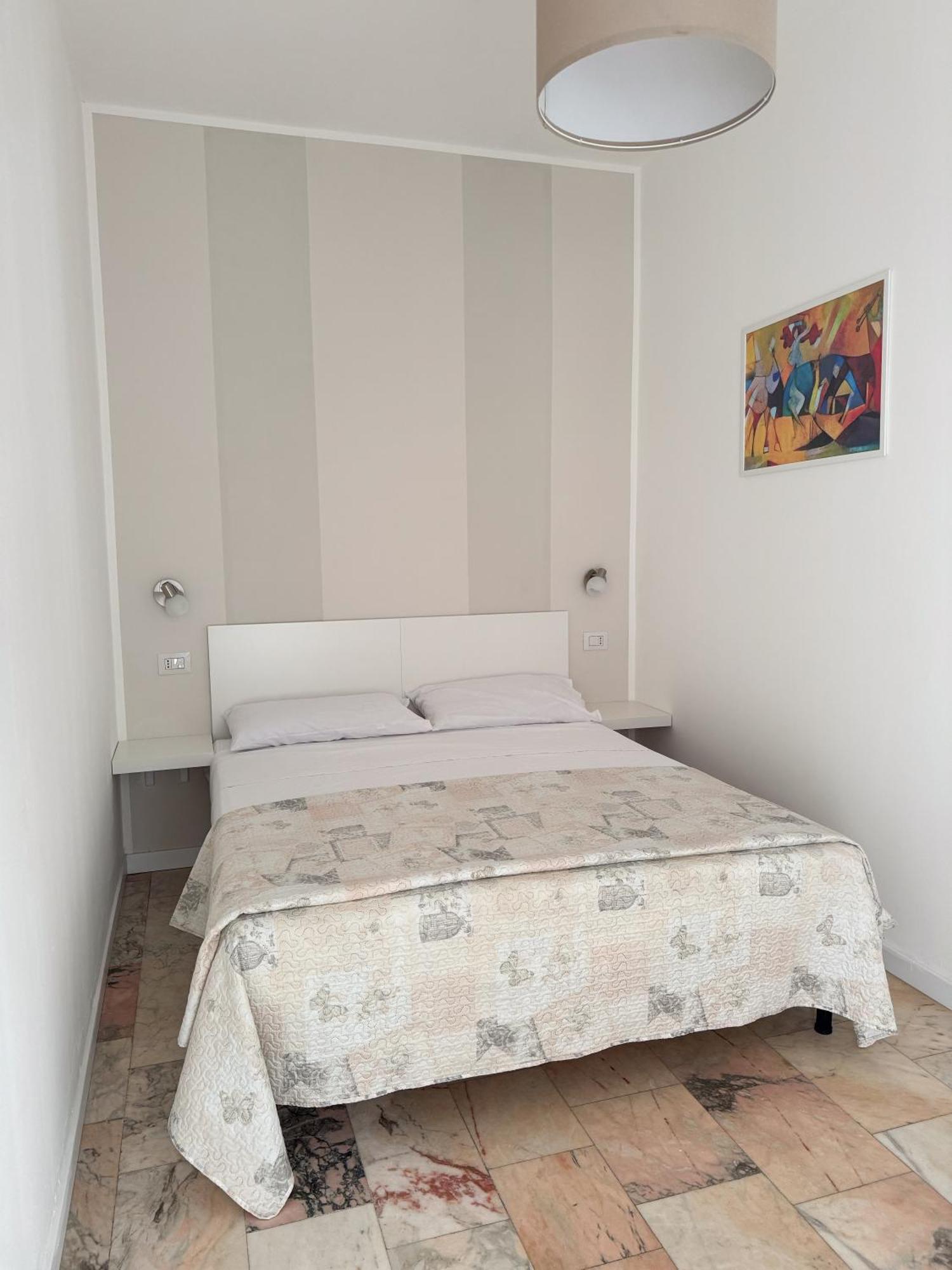 Living Room Orlando Corigliano Calabro Bagian luar foto